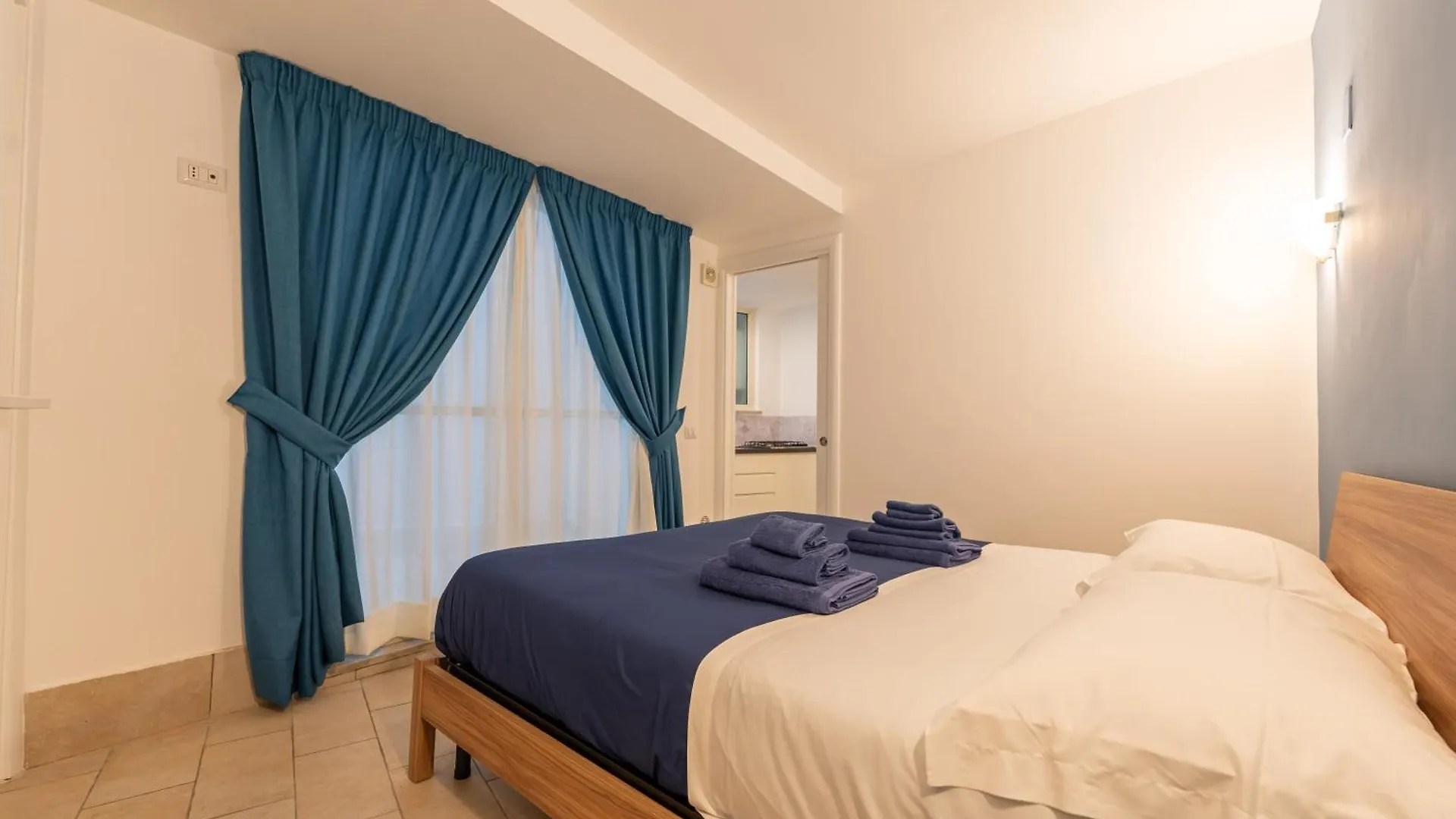 La Residenza Di Enrica Lejlighed Napoli Italien